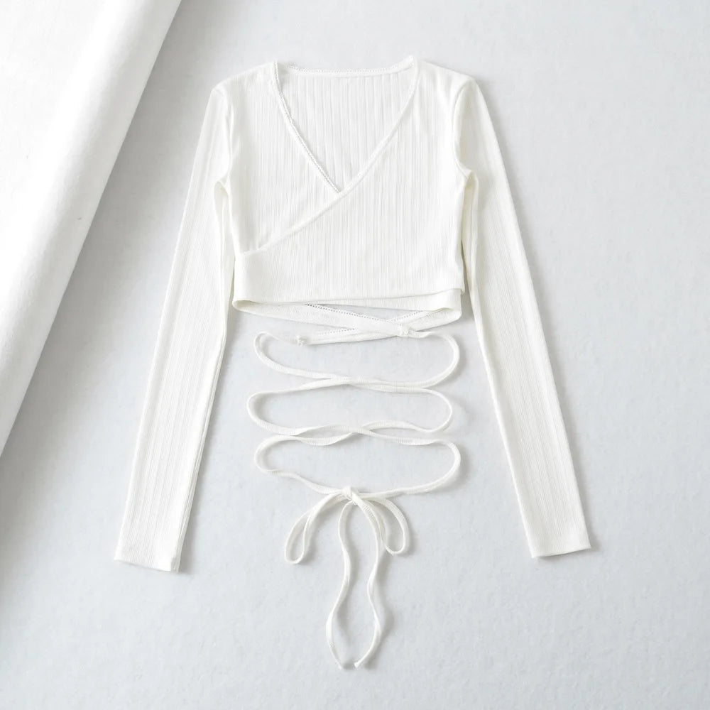 ✨ KK BRAND AMERICAN RETRO V-NECK BANDAGE TOP –SHIRT  SLEEK. STRUCTURED. EFFORTLESSLY RETRO .| 2025 ✨