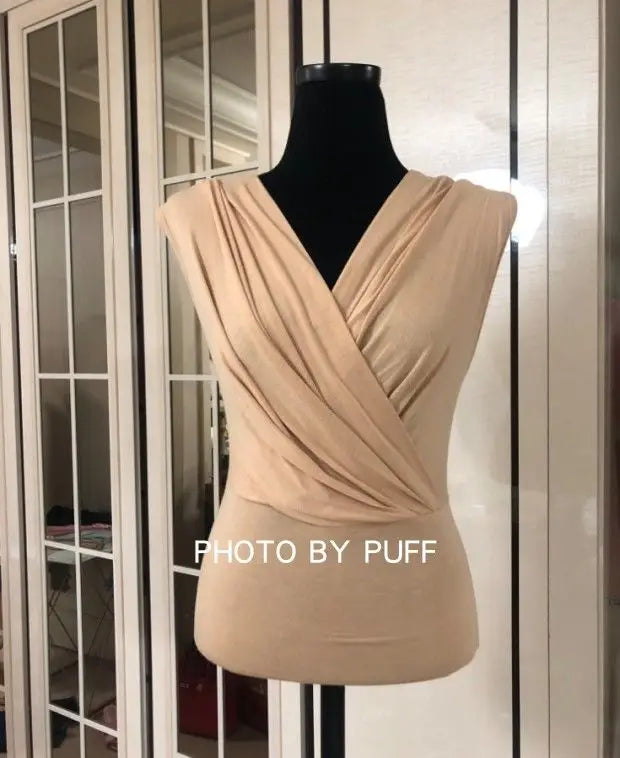 🌸 KK BRAND V-NECK SLEEVELESS T-SHIRT TOP – CLASSIC STYLE MEETS SOFT, BREATHABLE COMFORT |2025